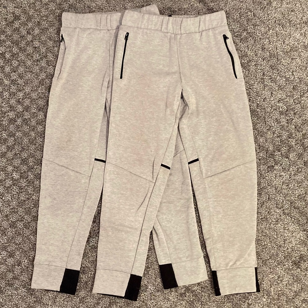 (X2) Champion C9 grey sweatpants